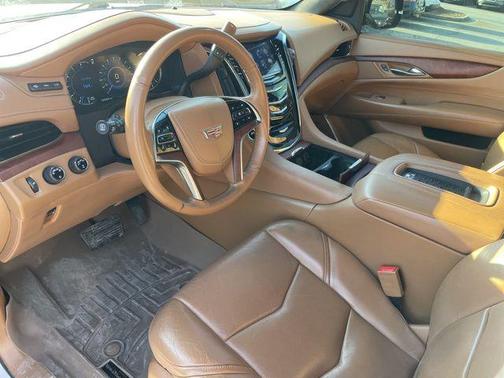 2017 Cadillac Escalade ESV Platinum