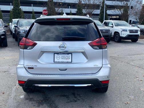 2020 Nissan Rogue SL