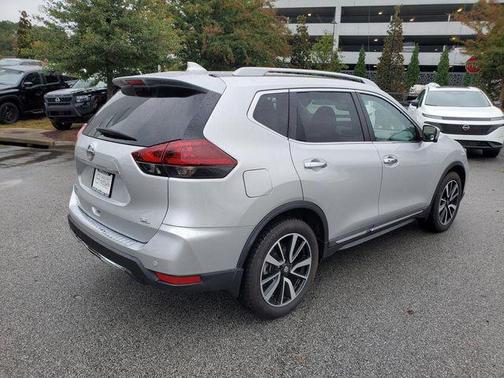 2020 Nissan Rogue SL