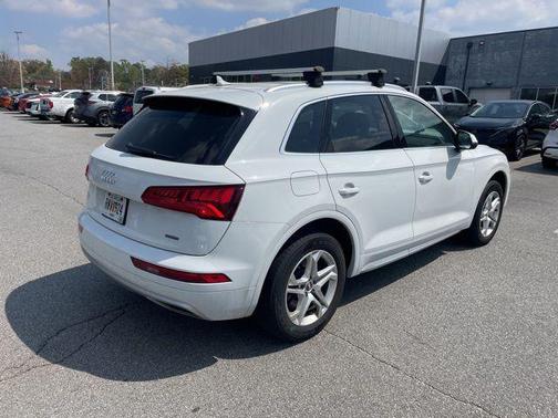 2019 Audi Q5 45 Premium