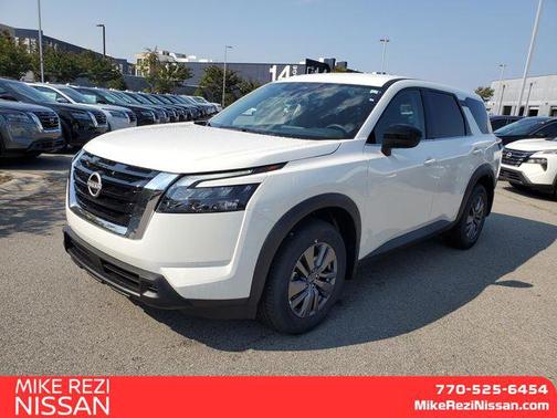 2025 Nissan Pathfinder S FWD
