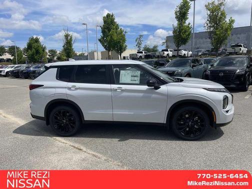 Alpine Frost 2026 Nissan Rogue SL
