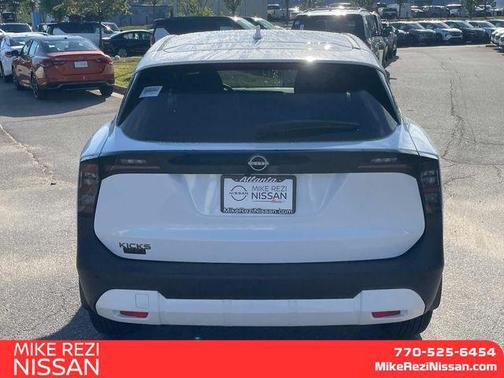 2025 Nissan Kicks SV