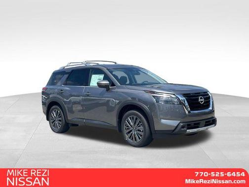 2025 Nissan Pathfinder SL FWD