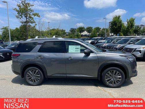 2025 Nissan Pathfinder SL FWD