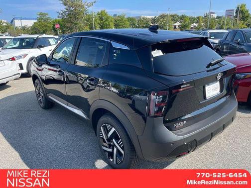 2025 Nissan Kicks SV