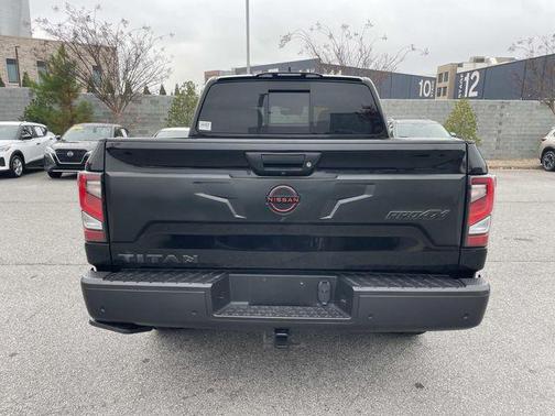 2023 Nissan Titan PRO-4X