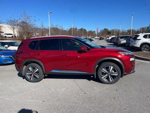 2022 Nissan Rogue SL