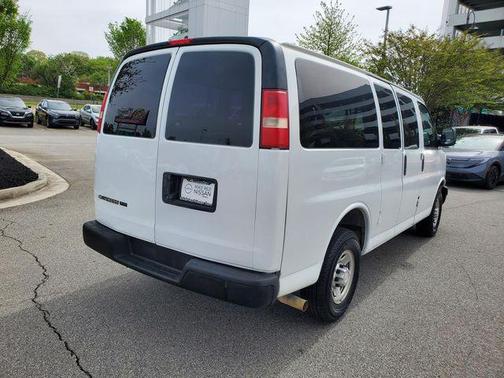 2016 Chevrolet Express 2500 LS