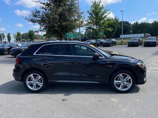 2020 Audi Q3 45 S line Premium