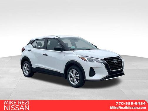 2025 Nissan Kicks S