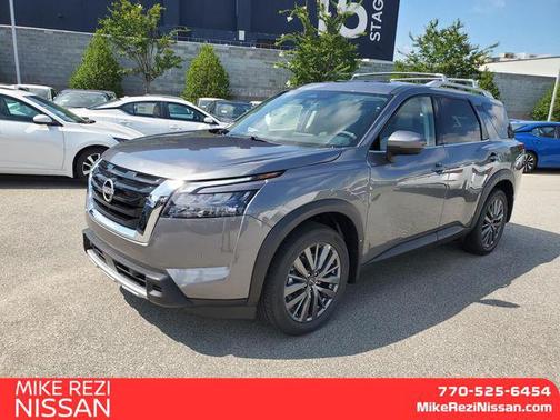 2025 Nissan Pathfinder SL FWD