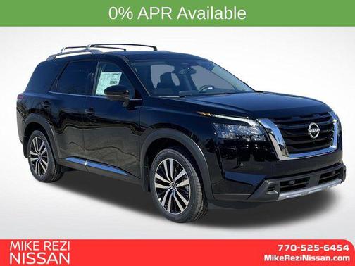 2025 Nissan Pathfinder Platinum 4WD