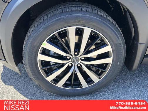 2025 Nissan Pathfinder Platinum 4WD