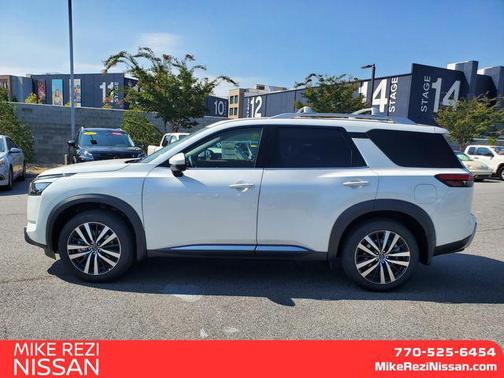 2025 Nissan Pathfinder Platinum 4WD
