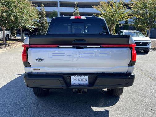 2022 Ford F-150 Lightning LARIAT