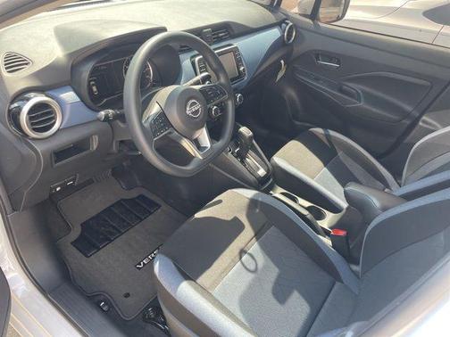 Aspen White 2025 Nissan Versa 1.6 SV