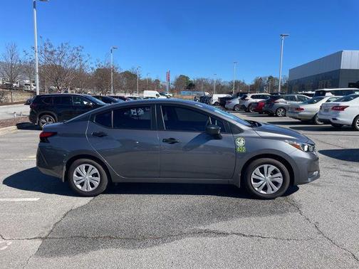2024 Nissan Versa 1.6 S