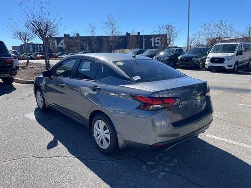 2024 Nissan Versa 1.6 S