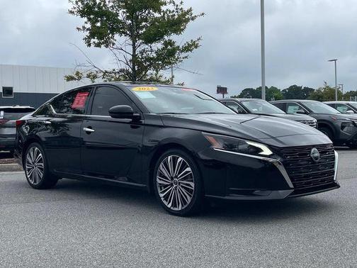 2023 Nissan Altima 2.5 SL