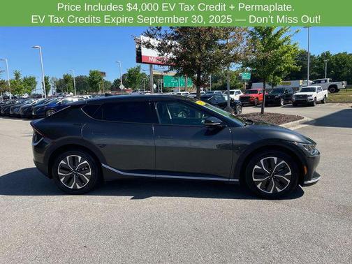 2022 Kia EV6 Light