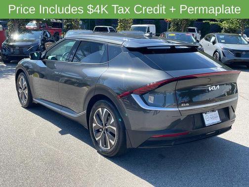 2022 Kia EV6 Light
