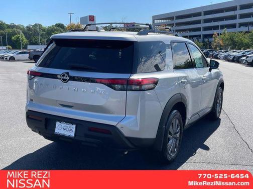 2025 Nissan Pathfinder SV FWD