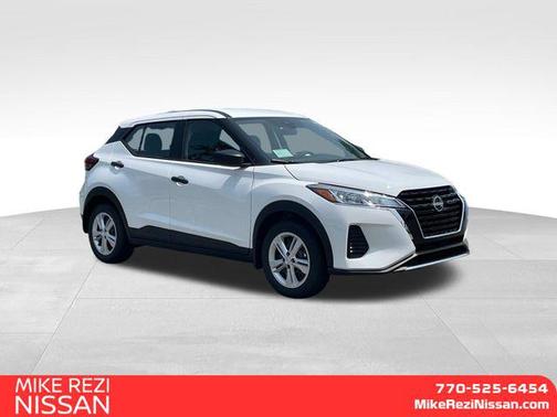 2025 Nissan Kicks S
