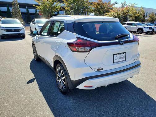 2023 Nissan Kicks SV
