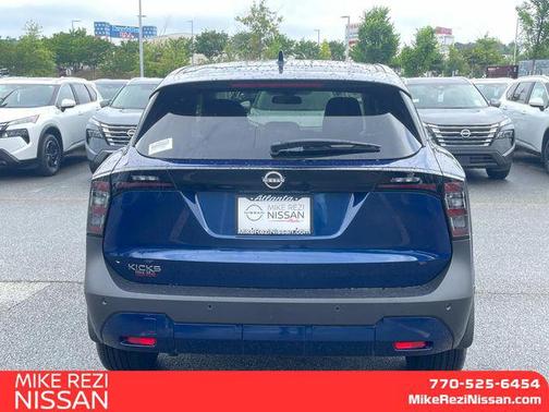 2025 Nissan Kicks SV