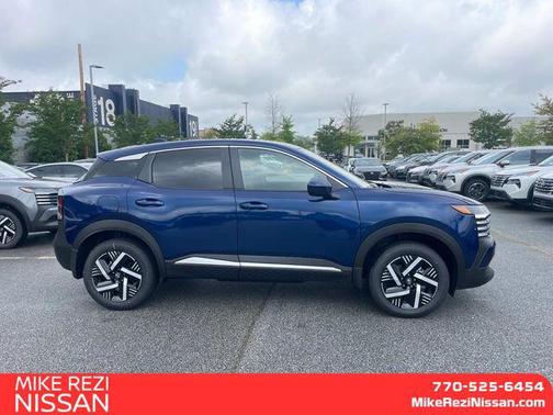 2025 Nissan Kicks SV