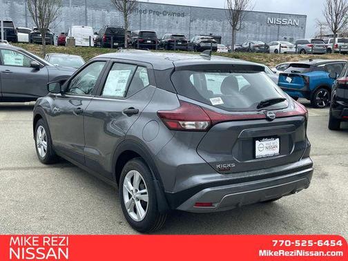 2025 Nissan Kicks S