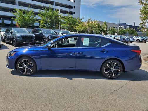 2024 Nissan Altima SR FWD