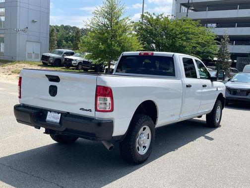 2023 RAM 3500 Tradesman Crew Cab 4x4 8' Box