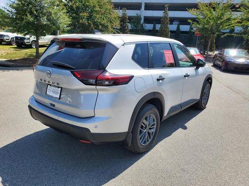 2024 Nissan Rogue S