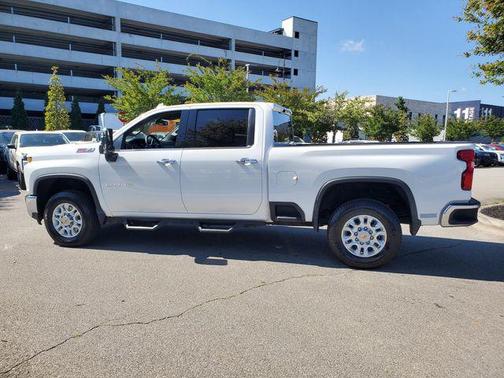 Summit White 2023 Chevrolet Silverado 2500 LTZ