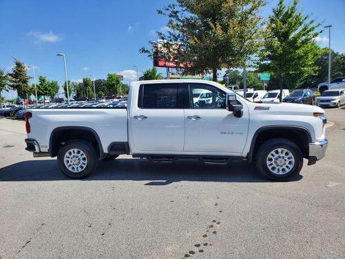 Summit White 2023 Chevrolet Silverado 2500 LTZ