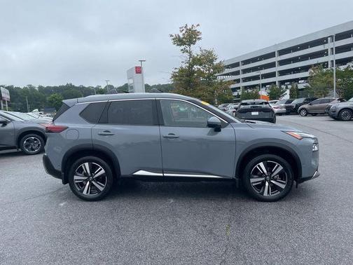 2022 Nissan Rogue Platinum