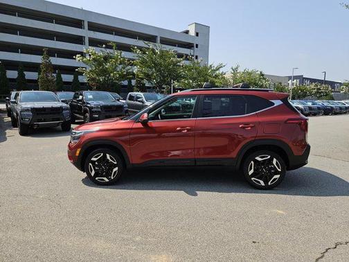 Mars Orange 2025 Kia Seltos SX Turbo