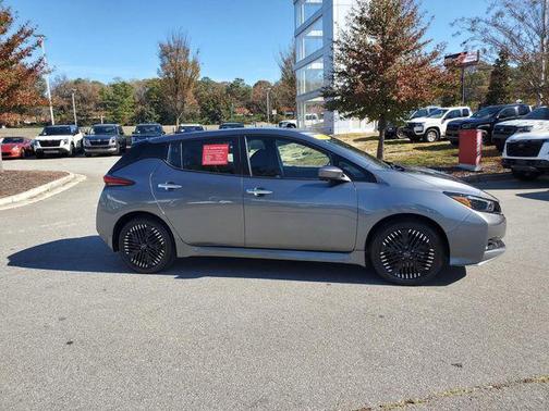 2024 Nissan Leaf SV PLUS