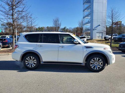 2017 Nissan Armada SL