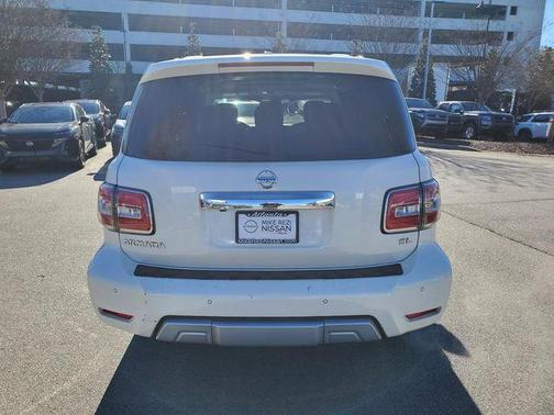 2017 Nissan Armada SL