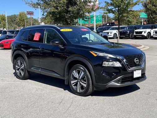 2022 Nissan Rogue SL