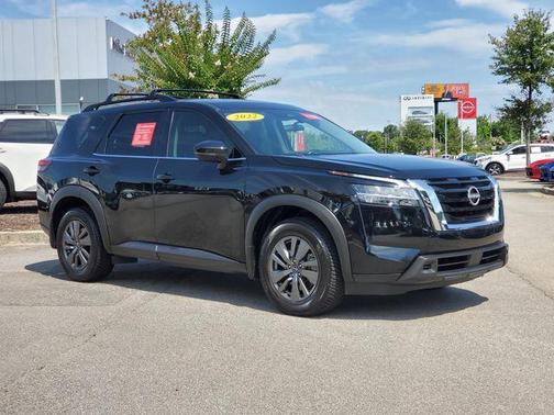 2022 Nissan Pathfinder SV 2WD