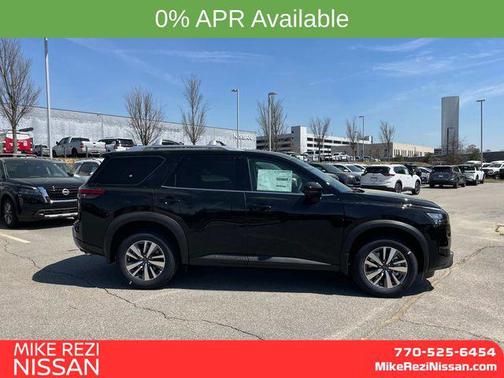 2025 Nissan Pathfinder SL 4WD