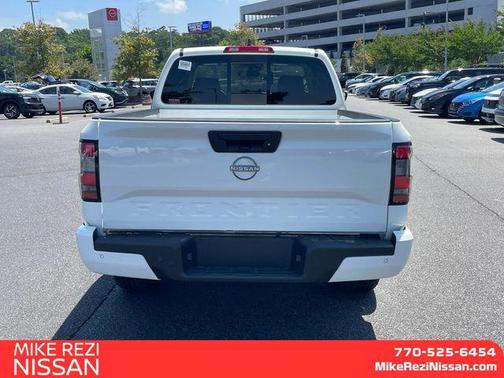 2025 Nissan Frontier SV