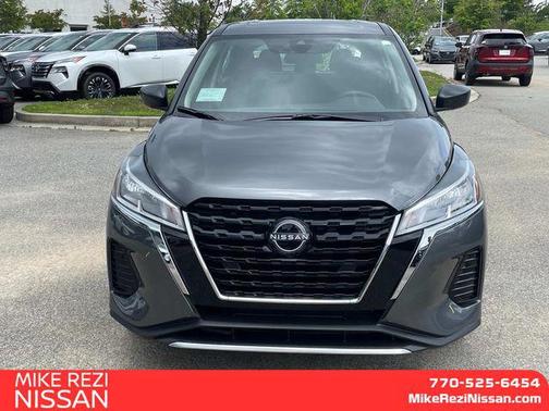 2025 Nissan Kicks S