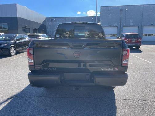 2023 Nissan Titan PRO-4X