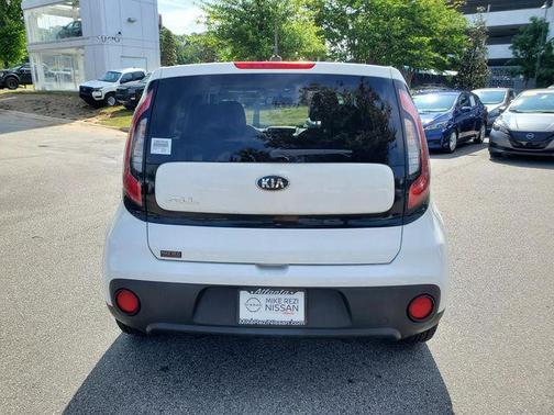Clear White 2018 Kia Soul Base