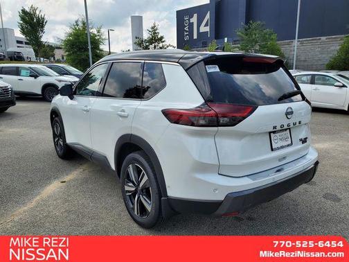 2025 Nissan Rogue SL